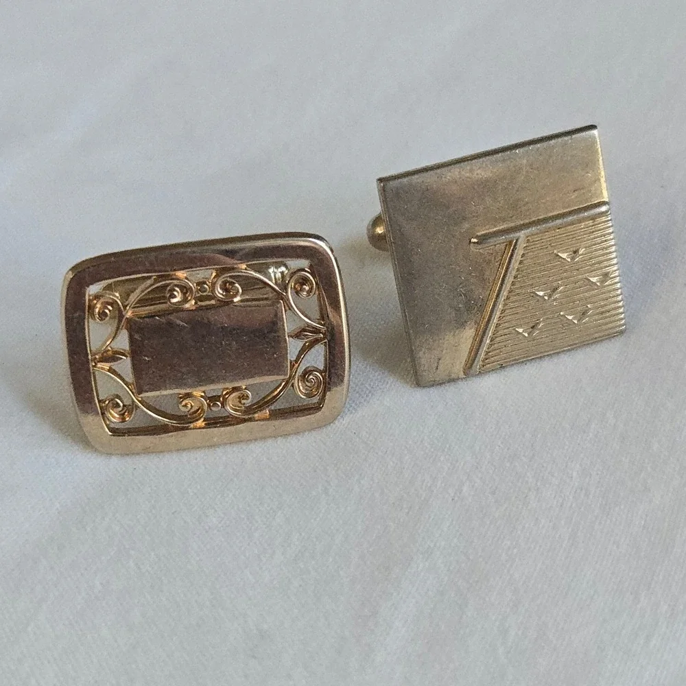 VTG Gold Filigree Etched Mismatched Cufflinks OS Men's Gold Tone Retro Unbranded